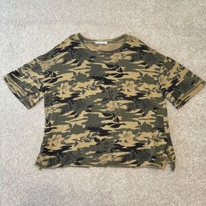 WE‎ THE FREE Camouflage Rose Print Distressed T Shirt Women's XS Oversized Top